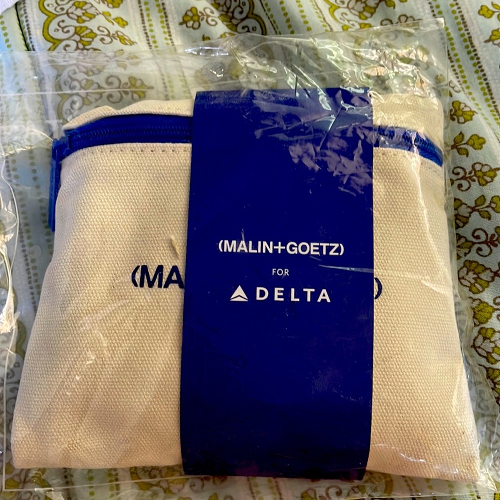 Delta Amenity kit Malin+Goetz products